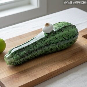 Mottahedeh Green Ceramic Zucchini Keeper